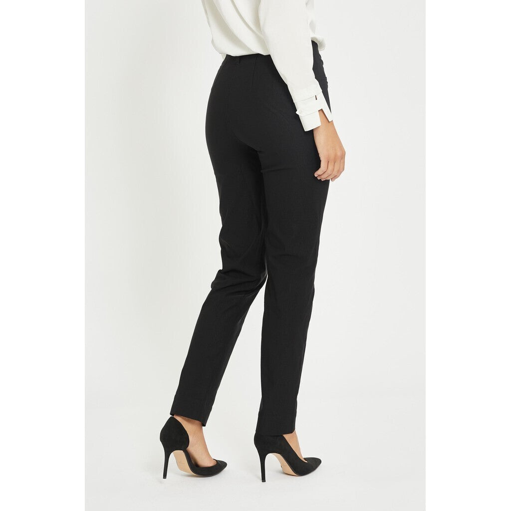 Kelly regular ML